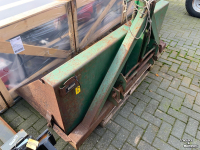 Tractor tipping boxes  Jako Trekkerbak
