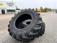 Wheels, Tyres, Rims & Dual spacers Trelleborg 710/70R38 TM800 Banden