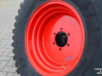 Wheels, Tyres, Rims & Dual spacers Molcon DW13L x 24
