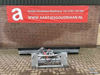 Rubber yard scraper AGM Rubberschuif hydraulisch verstelbaar