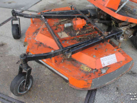 Ride-on mower Kubota F2400 diesel frontmaaier zitmaaier cirkelmaaier Votex Piccolo 180K maaidek
