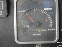 Ride-on mower Kubota F2400 diesel frontmaaier zitmaaier cirkelmaaier Votex Piccolo 180K maaidek