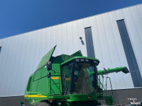 Forage-harvester John Deere 9880 STS combine