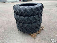 Wheels, Tyres, Rims & Dual spacers Vredestein 280/85R28 nieuw uit voorraad leverbaar