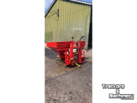 Fertilizer spreader Lely SE Centermatic met centronic strooicomputer