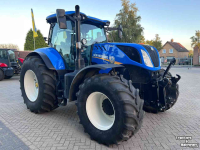 Tractor New Holland T7,245 AC tractor trekker tracteur