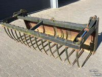 Front-end loader bucket / Front loader bucket  PELICAAN BAK