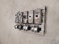 Diverse used spare-parts  Cassappa pompen en tandwielkasten conver