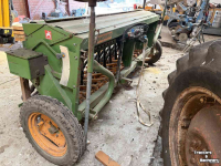 Seed drill Amazone D7 standaard