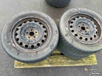 Wheels, Tyres, Rims & Dual spacers Vredestein 205/55R16 set banden