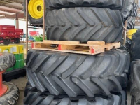 Wheels, Tyres, Rims & Dual spacers Bridgestone Banden Bridgestone