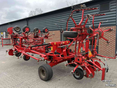 Tedder Lely Lotus 1325
