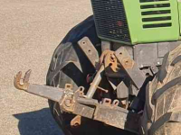 Other tractors and accessories Fendt fronthef en frontaftakas,frontladerconsoles 308,309,310,311,312