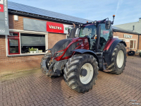 Tractor Valtra T254V
