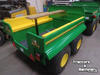 Small-track Tractor John Deere gator 6x4