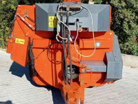 Straw spreader for boxes Kuhn Minotor stroblazer strostrooier