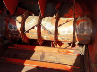 Straw spreader for boxes Kuhn Minotor stroblazer strostrooier