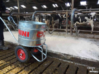 Sawdust spreader for boxes AG Mini (Kalk)