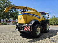 Forage-harvester New Holland FR 550
