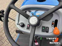 Tractor New Holland BOOMER 25 HST