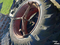 Wheels, Tyres, Rims & Dual spacers  13.6 - 38 ON 12 RIM