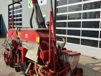 Vegetable- / Precision-seed drill Becker Aeromat 6T