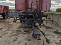 Hooked-arm carrier  container kar kabelsysteem
