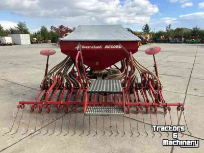 Seed drill Kverneland kverneland accoord