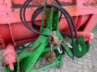 Ration feeder Holaras Panda 1800 Doseercontainer / Uitkuilbak