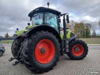 Tractor Claas Axion 810 Cebis