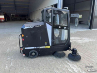 Sweepers and vacuum sweepers  Kremer KRS 100