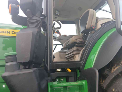 Tractor John Deere 6R 250