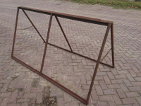 Diverse used spare-parts  KLAPSCHRAAG 200X110