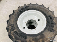 Wheels, Tyres, Rims & Dual spacers Continental 540/65x28 AC65