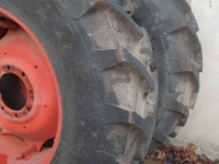 Wheels, Tyres, Rims & Dual spacers Trelleborg 420/85r34 en 340/85R24