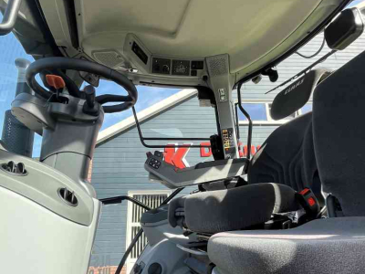 Tractor Claas Arion 530 Cis+