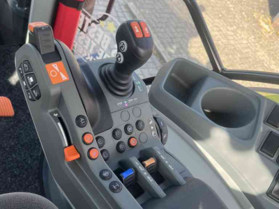 Tractor Claas Arion 530 Cis+