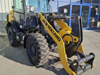 Wheelloader New Holland W50C wiellader