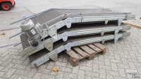 Conveyor  onbekend / unknown 2400x700 banden voor kratten dozen belt for boxes crates crate FÖRDERBAND kisten kartons