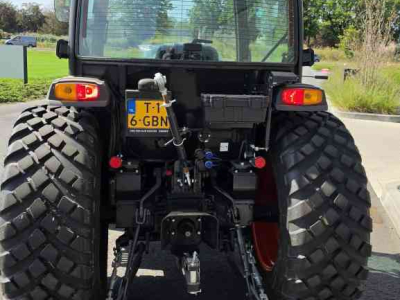 Horticultural Tractors Kioti DK6020 HST
