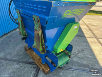 Sawdust spreader for boxes Ceres CBS-850 Boxenstrooier