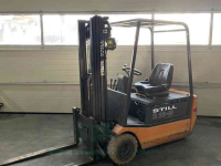 Forklift Still Accu heftruck R20-16