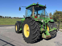 Tractor John Deere 8110