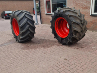 Tractor Fendt VOORWIEL 710/55R30