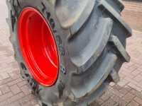 Tractor Fendt VOORWIEL 710/55R30