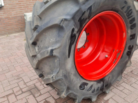Tractor Fendt VOORWIEL 710/55R30