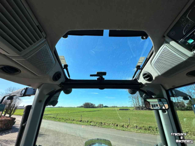 Tractor Valtra T214D