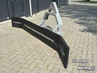 Rubber yard scraper Qmac Rubber schuif