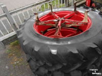 Wheels, Tyres, Rims & Dual spacers Molcon 16,9-38