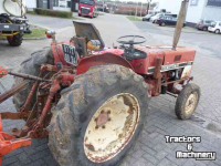Small-track Tractor International 733
